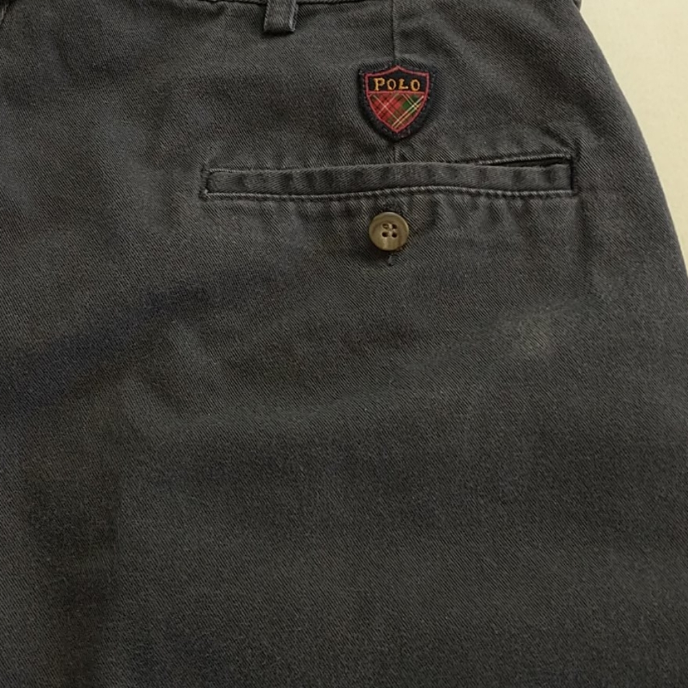 Ralph Lauren golf shorts - Picture 8 of 16